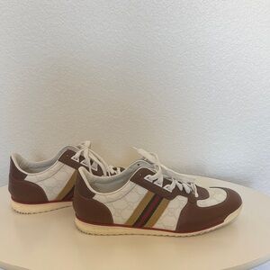 Men's Gucci White and Brown Sneakers